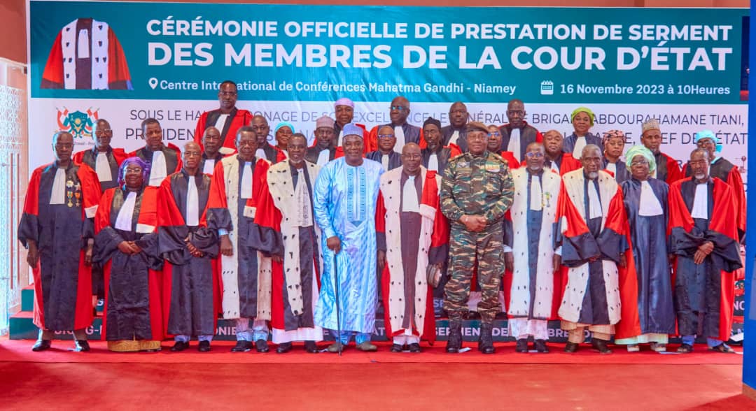 Niger : Les membres de la Cour d’Etat et de la CoLDEFF prêtent serment